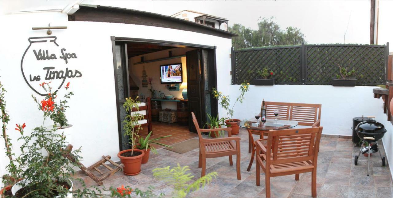 Villa Spa Las Tinajas Triquivijate 外观 照片